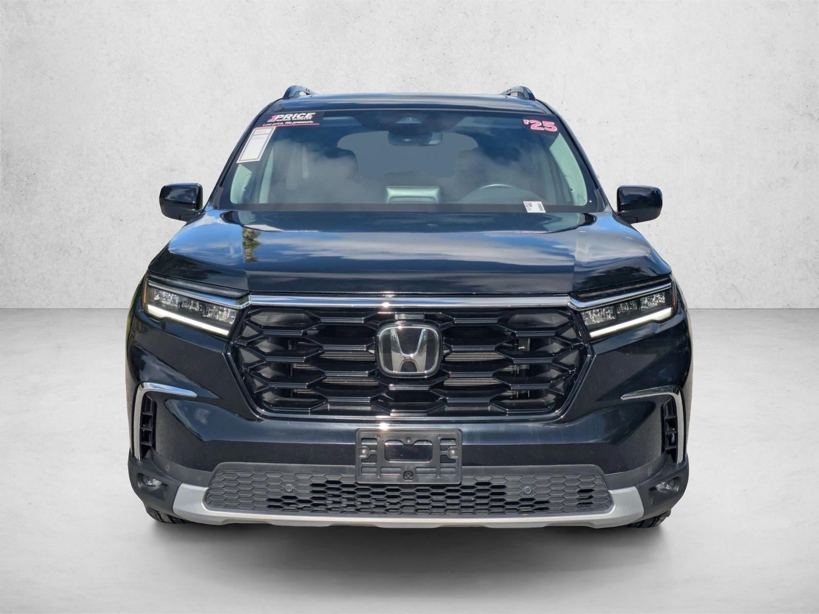 2025 Honda Pilot Touring 2WD