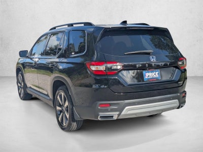 2025 Honda Pilot Touring 2WD