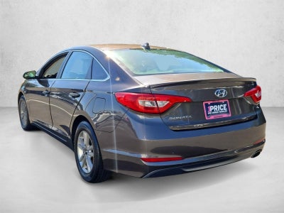 2015 Hyundai SONATA 4dr Sdn 2.4L SE