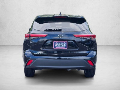 2021 Toyota Highlander L FWD (Natl)