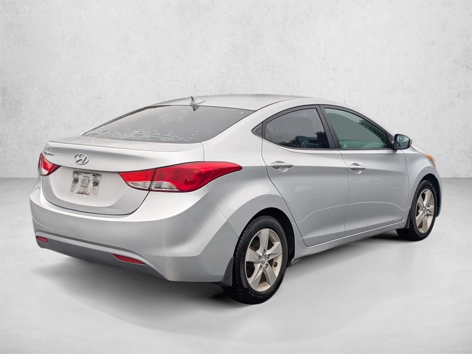 2013 Hyundai ELANTRA 4dr Sdn Auto GLS