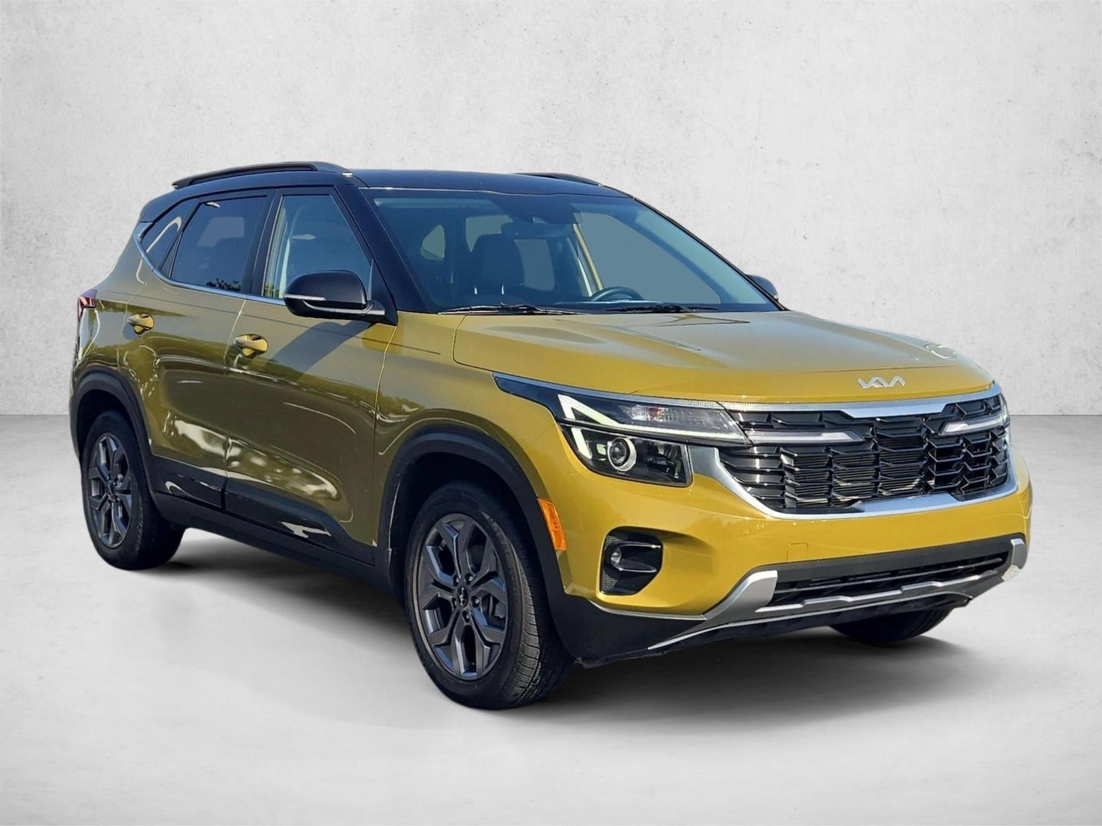 2024 Kia Seltos S IVT FWD