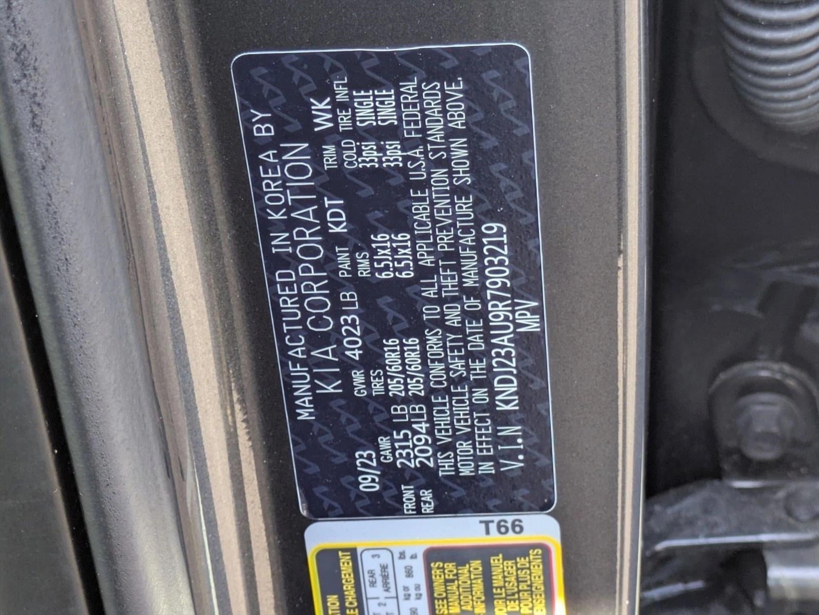 2024 Kia Soul LX IVT