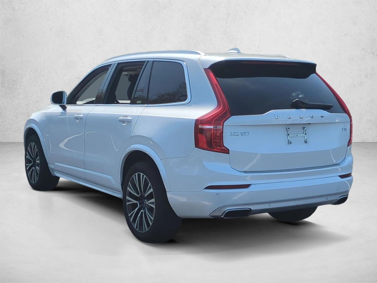 2021 Volvo XC90 T5 FWD Momentum 7P