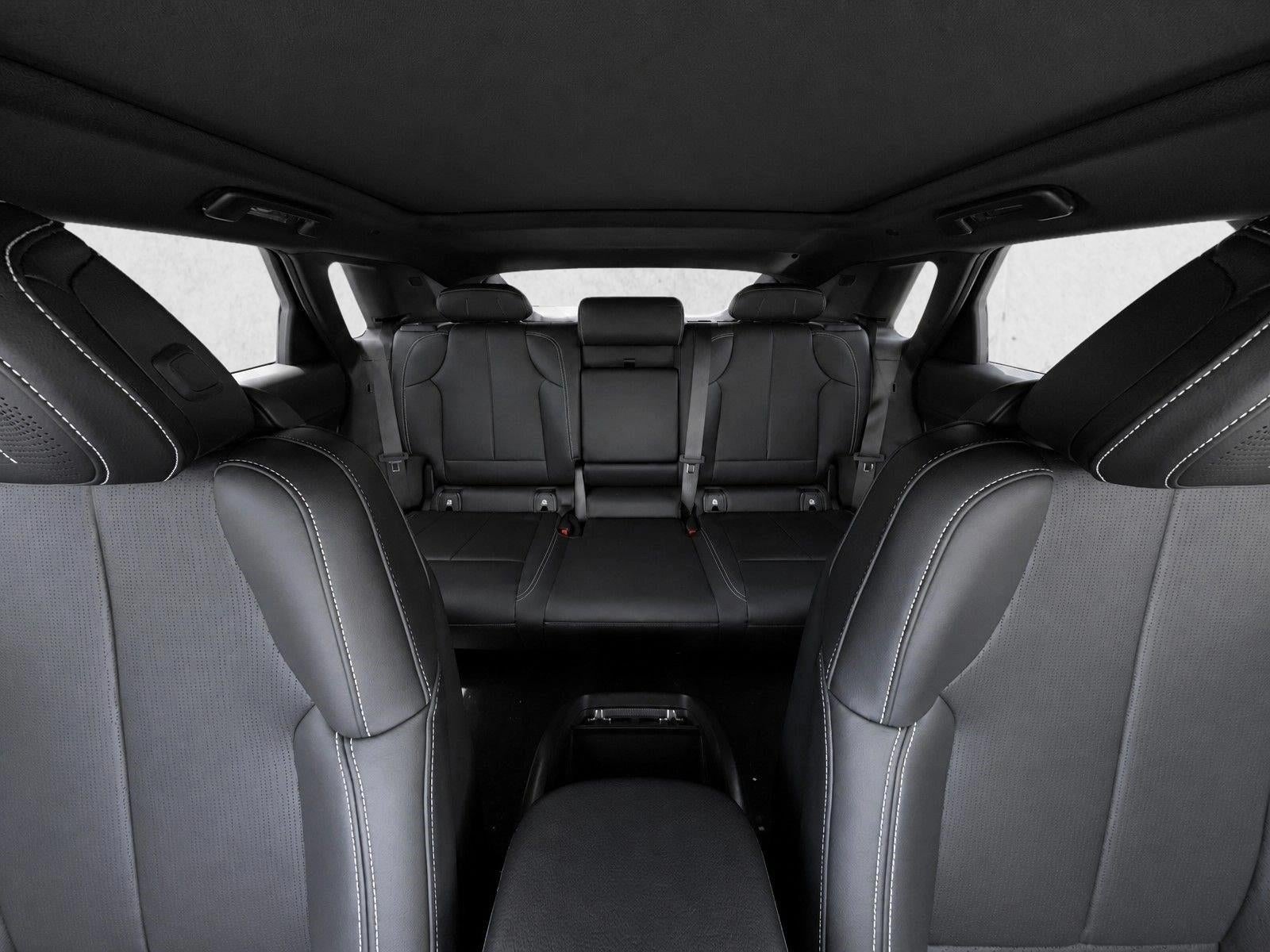 2024 Cadillac LYRIQ 4dr Sport w/1SJ