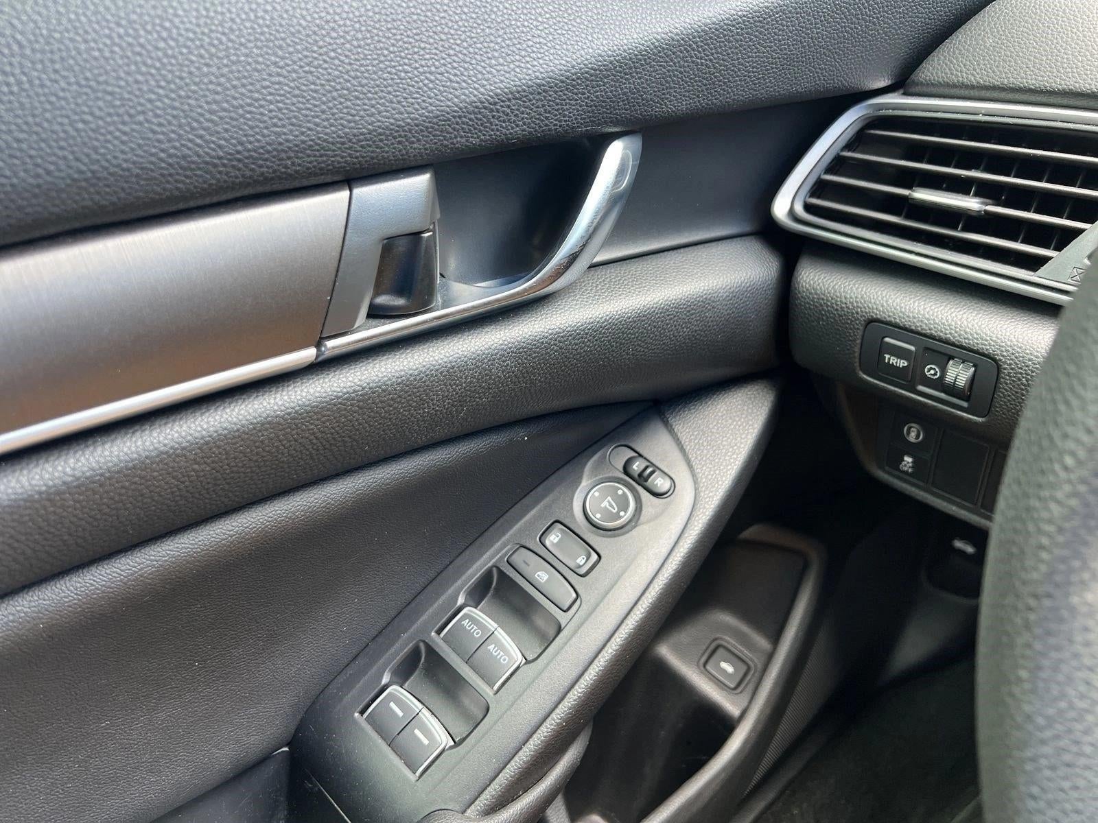 2020 Honda Accord Sedan LX 1.5T CVT