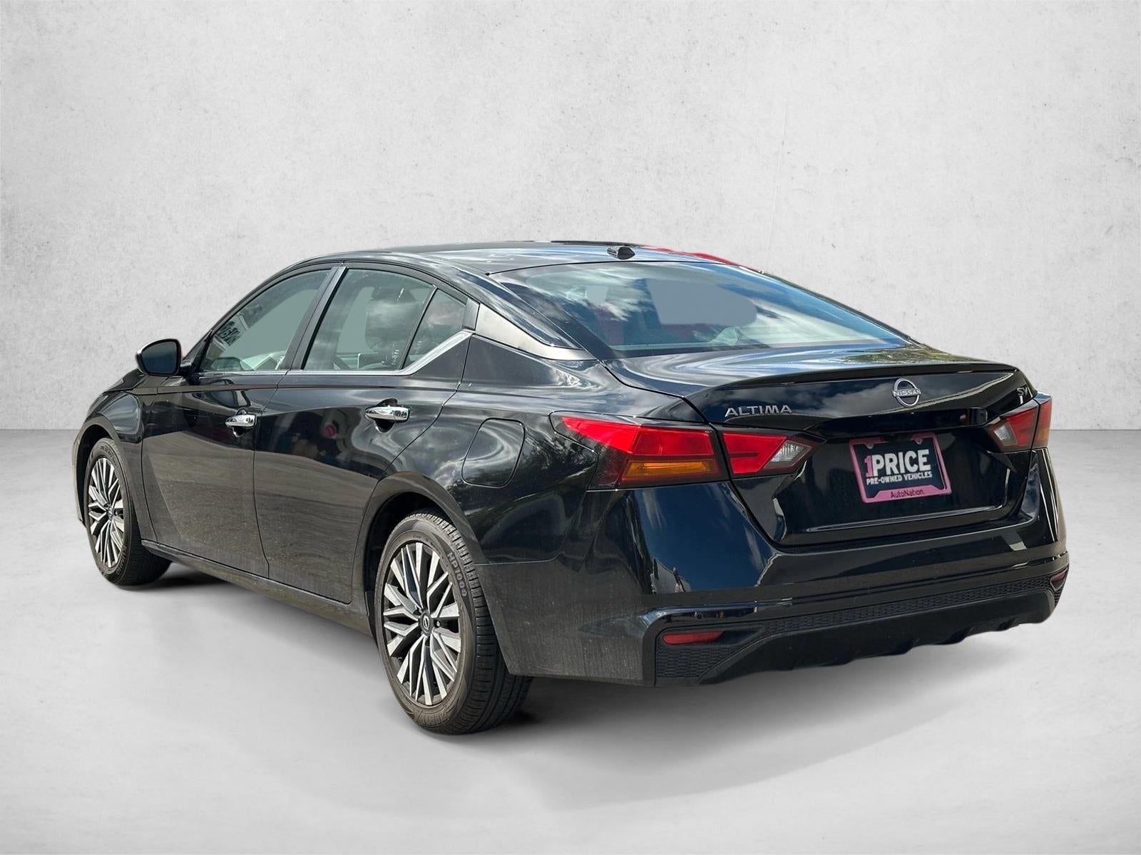 2024 Nissan Altima 2.5 SV Sedan