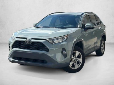 2020 Toyota RAV4 XLE FWD (GS)