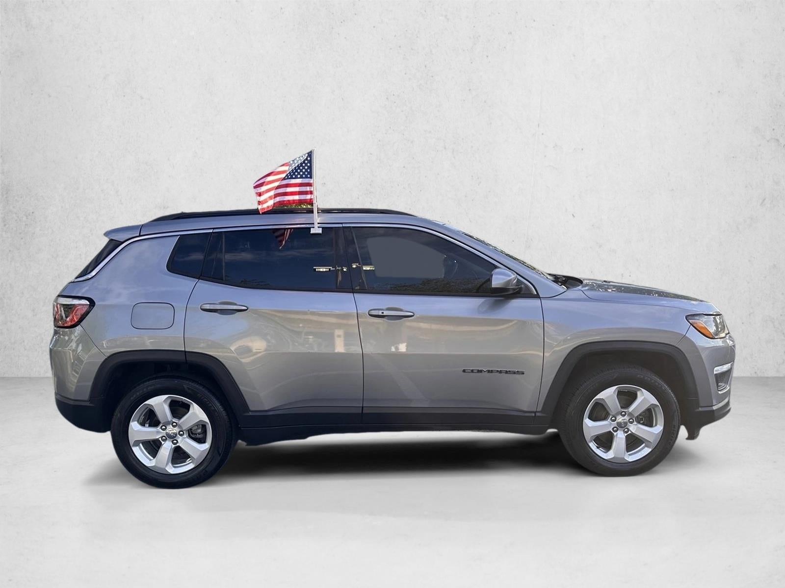 2018 Jeep Compass Latitude FWD