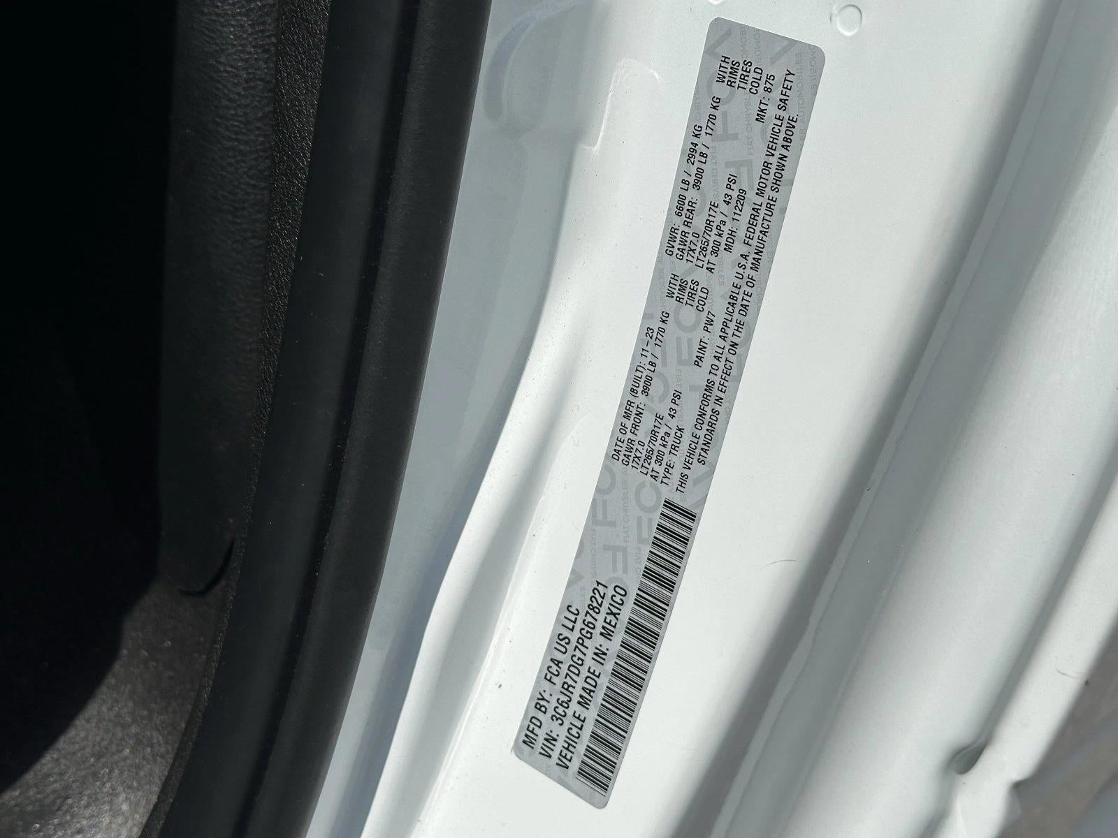 2023 RAM 1500 Classic Tradesman 4x4 Reg Cab 8' Box