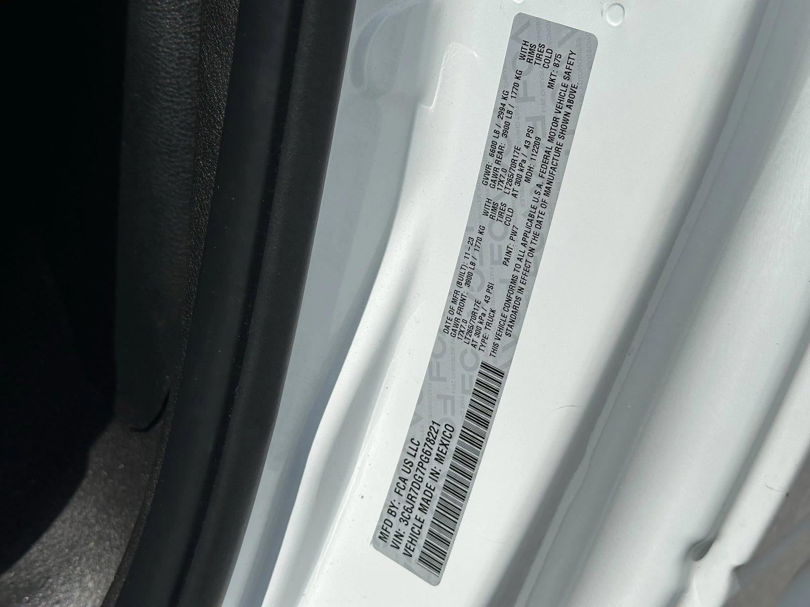 2023 RAM 1500 Classic Tradesman 4x4 Reg Cab 8' Box