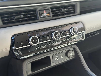 2023 Honda Pilot LX AWD