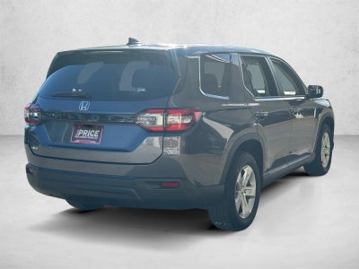 2023 Honda Pilot LX AWD