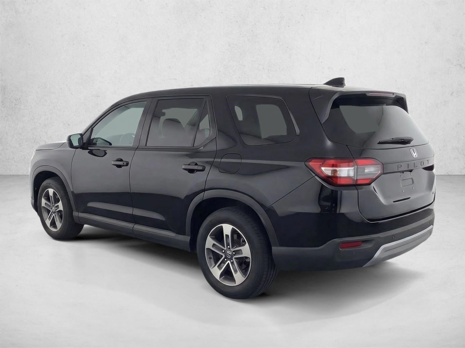 2023 Honda Pilot EX-L 7 Passenger 2WD