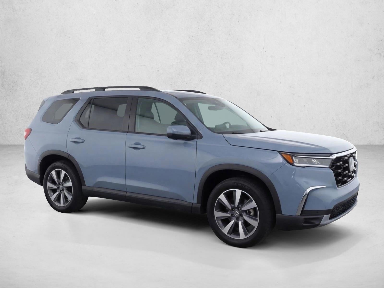 2023 Honda Pilot Touring 2WD