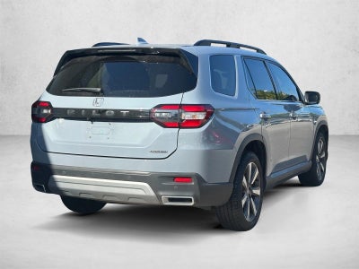 2023 Honda Pilot Touring 2WD
