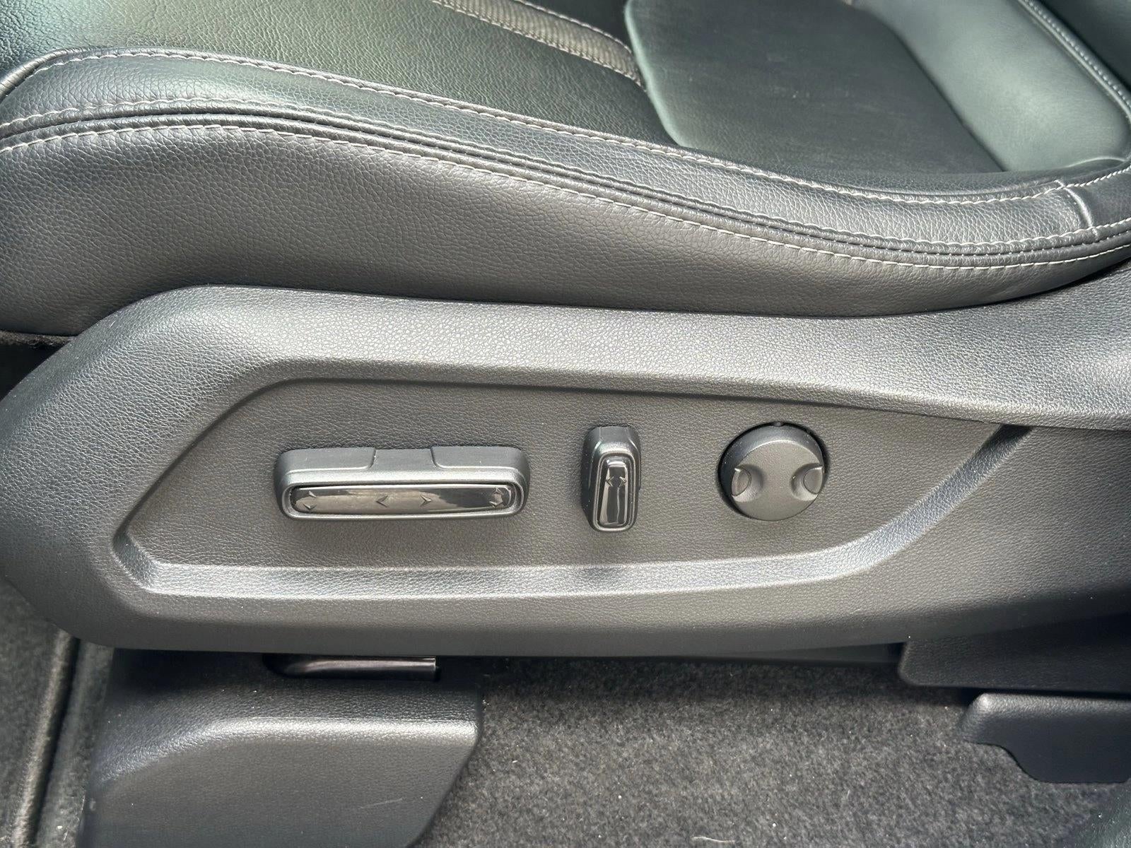 2023 Honda Pilot Touring 2WD