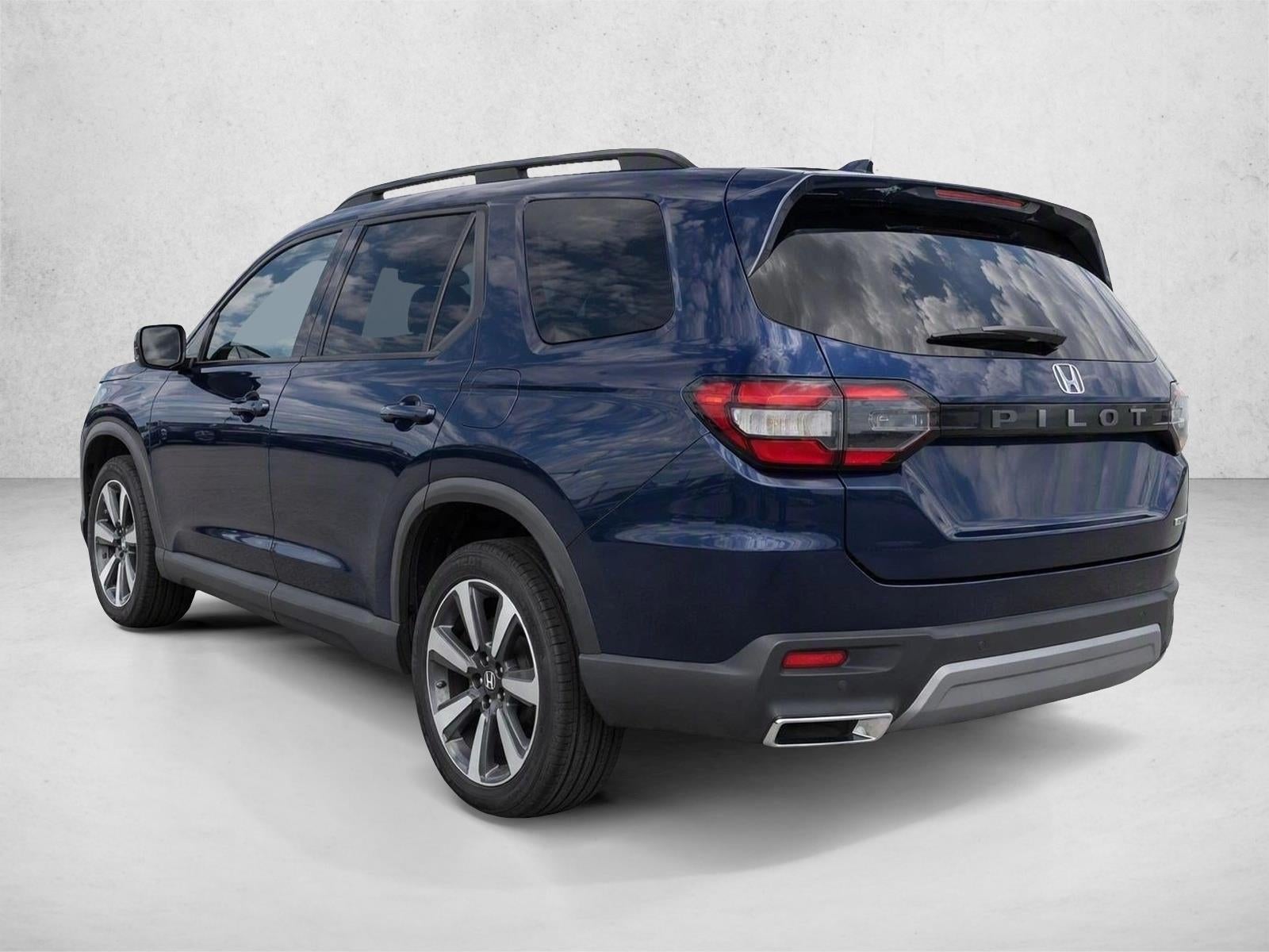 2023 Honda Pilot Touring 2WD