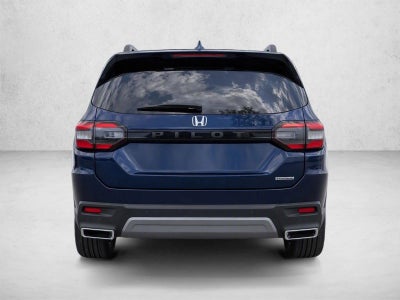2023 Honda Pilot Touring 2WD