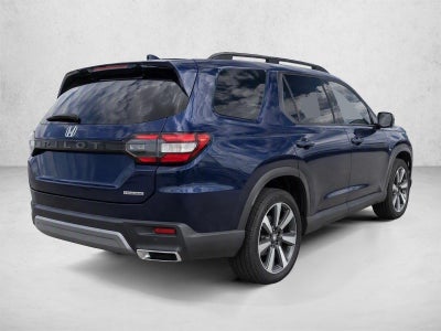 2023 Honda Pilot Touring 2WD