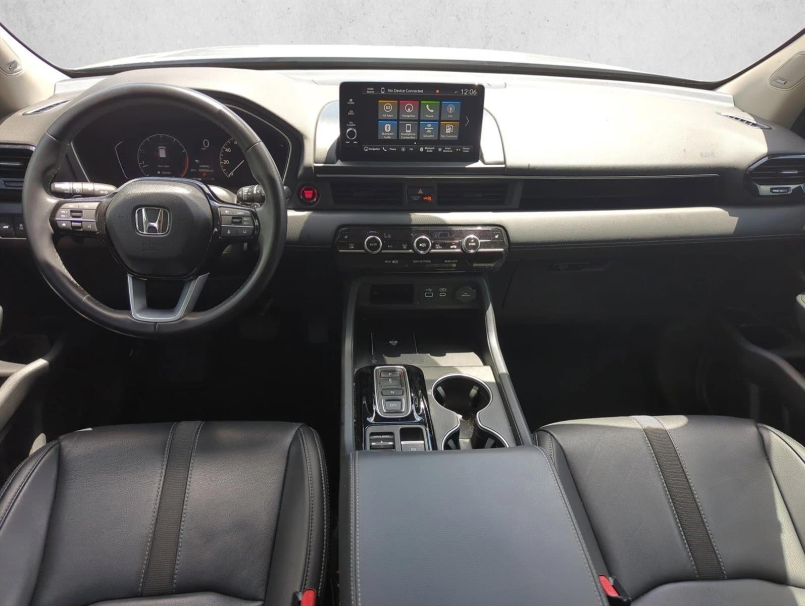 2025 Honda Pilot Touring 2WD