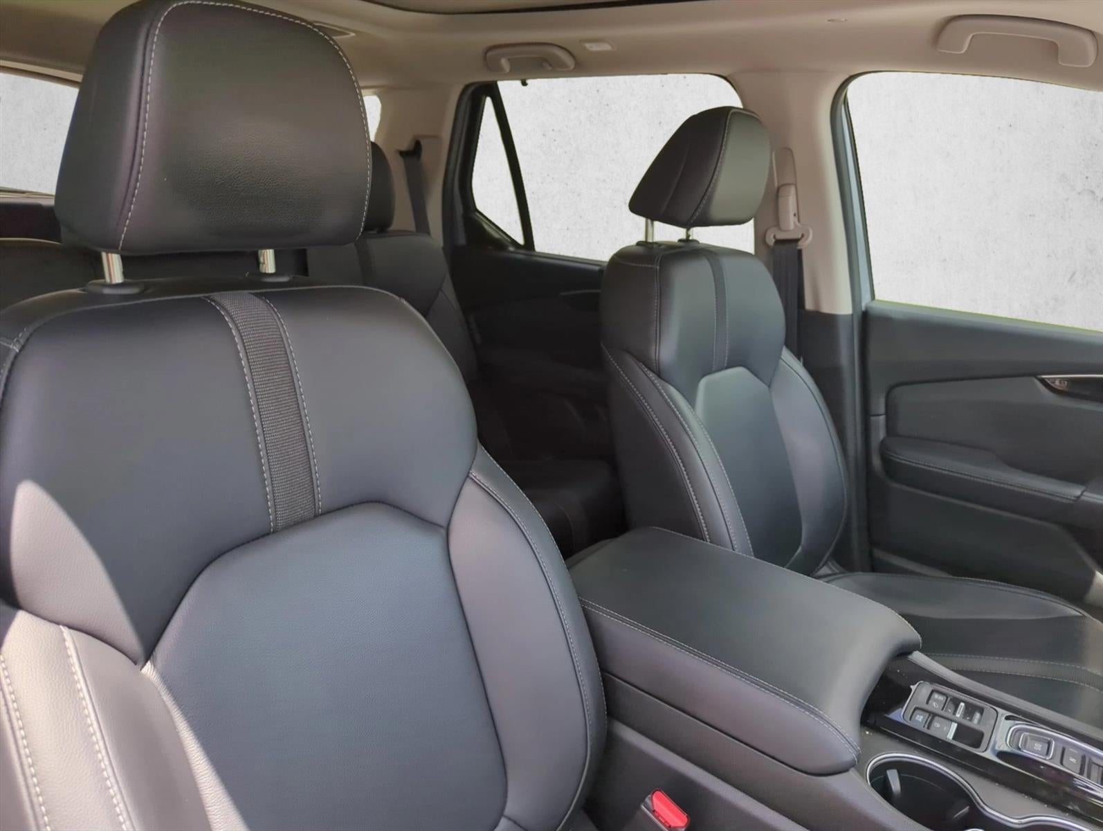 2025 Honda Pilot Touring 2WD