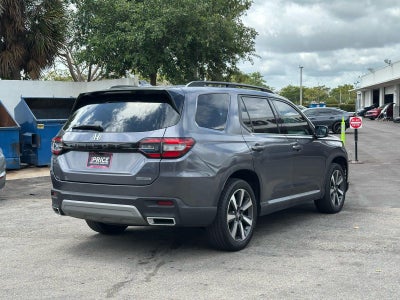 2024 Honda Pilot Touring 2WD