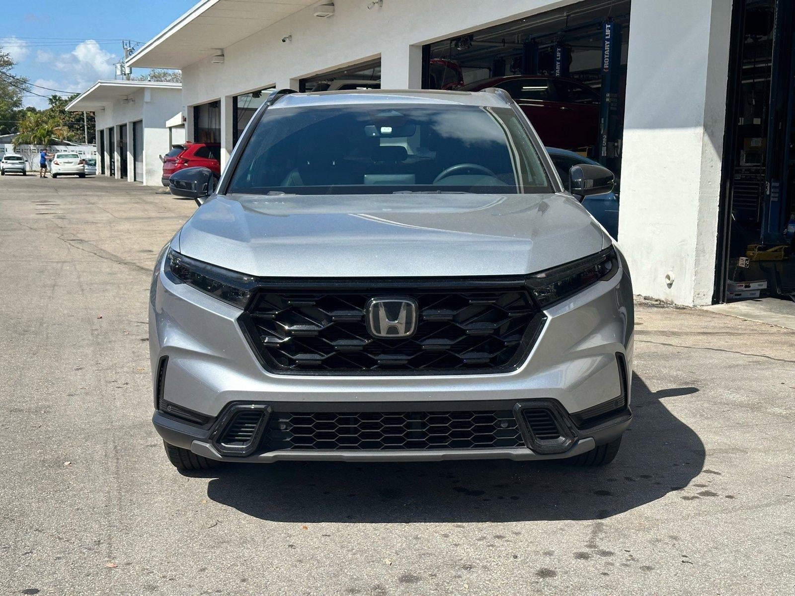 2025 Honda CR-V Hybrid Sport-L FWD