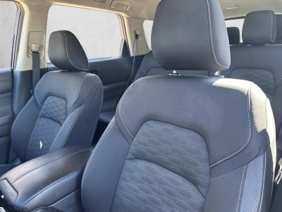 2024 Nissan Pathfinder SV 2WD