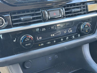 2024 Nissan Pathfinder SV 2WD