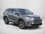 2019 Toyota Highlander LE Plus V6 FWD (SE)