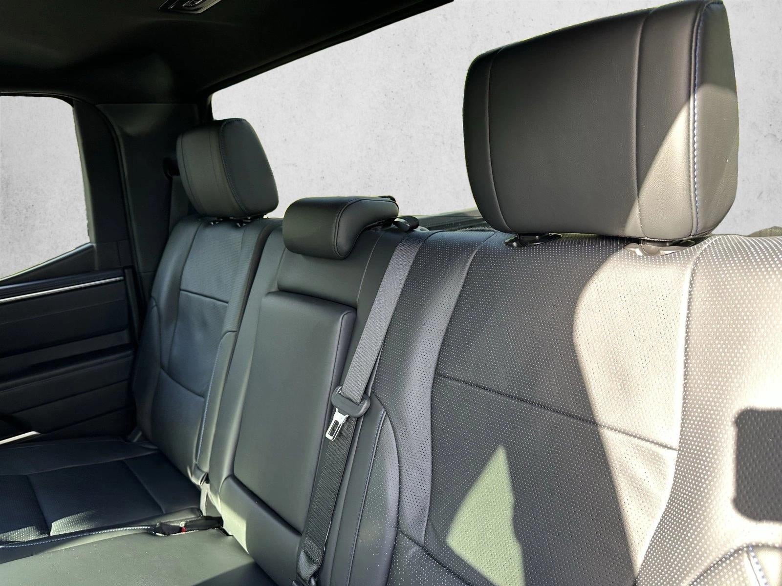 2024 Toyota Tundra 4WD 4WD Platinum CrewMax 5.5' Bed (Natl)