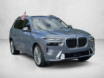 2025 BMW X7 xDrive40i Sports Activity Vehicle