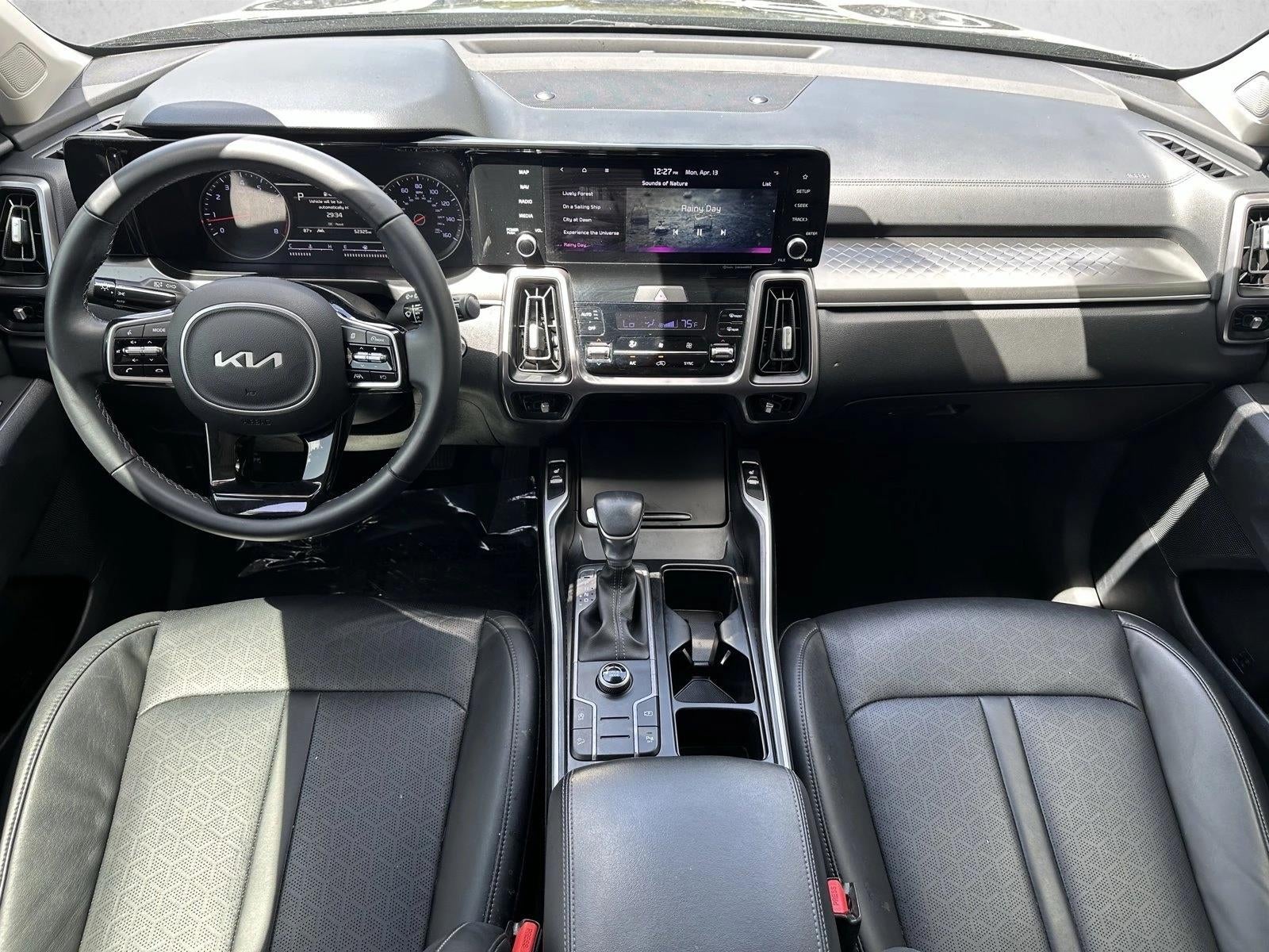 2023 Kia Sorento S FWD