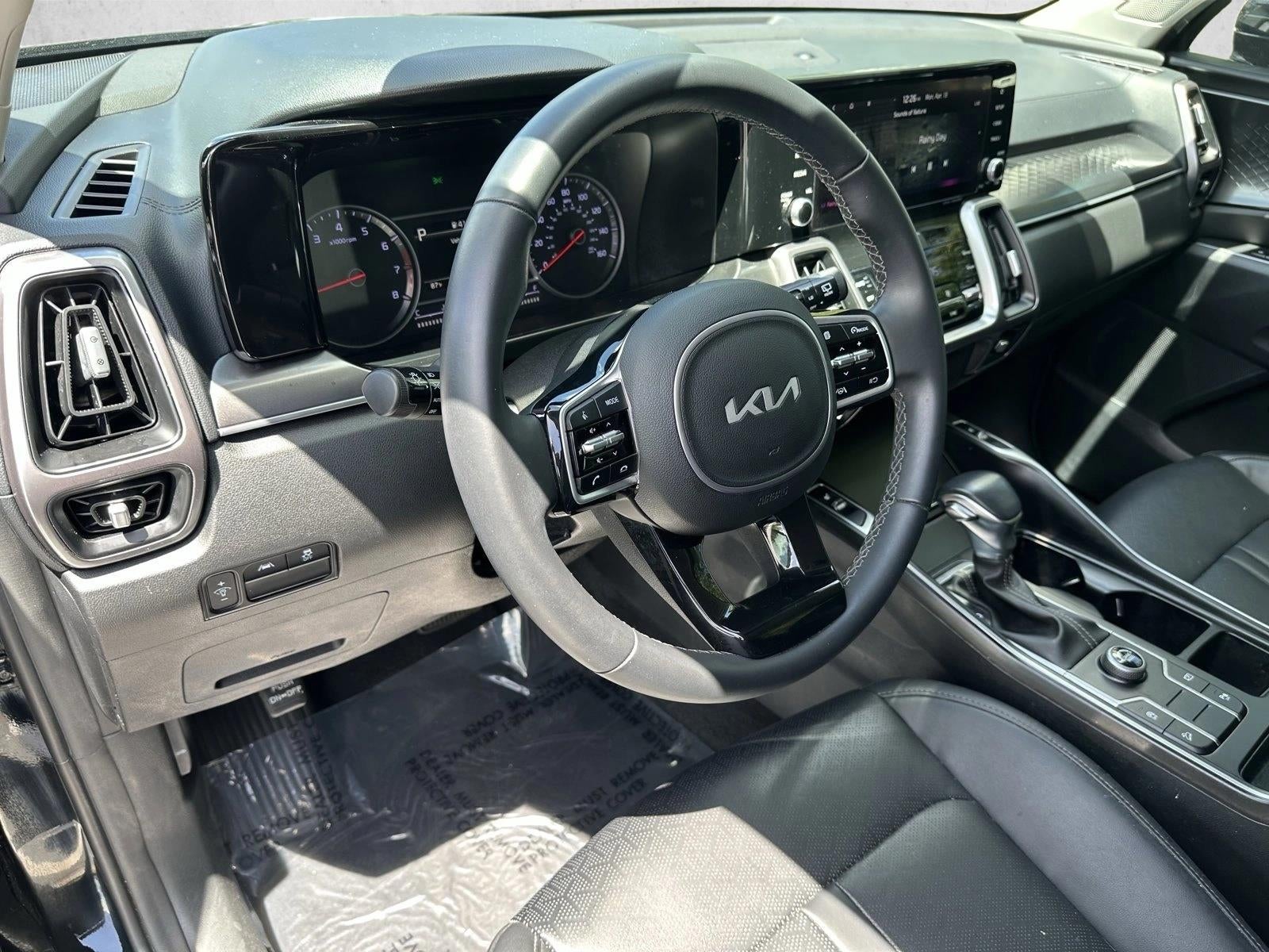 2023 Kia Sorento S FWD