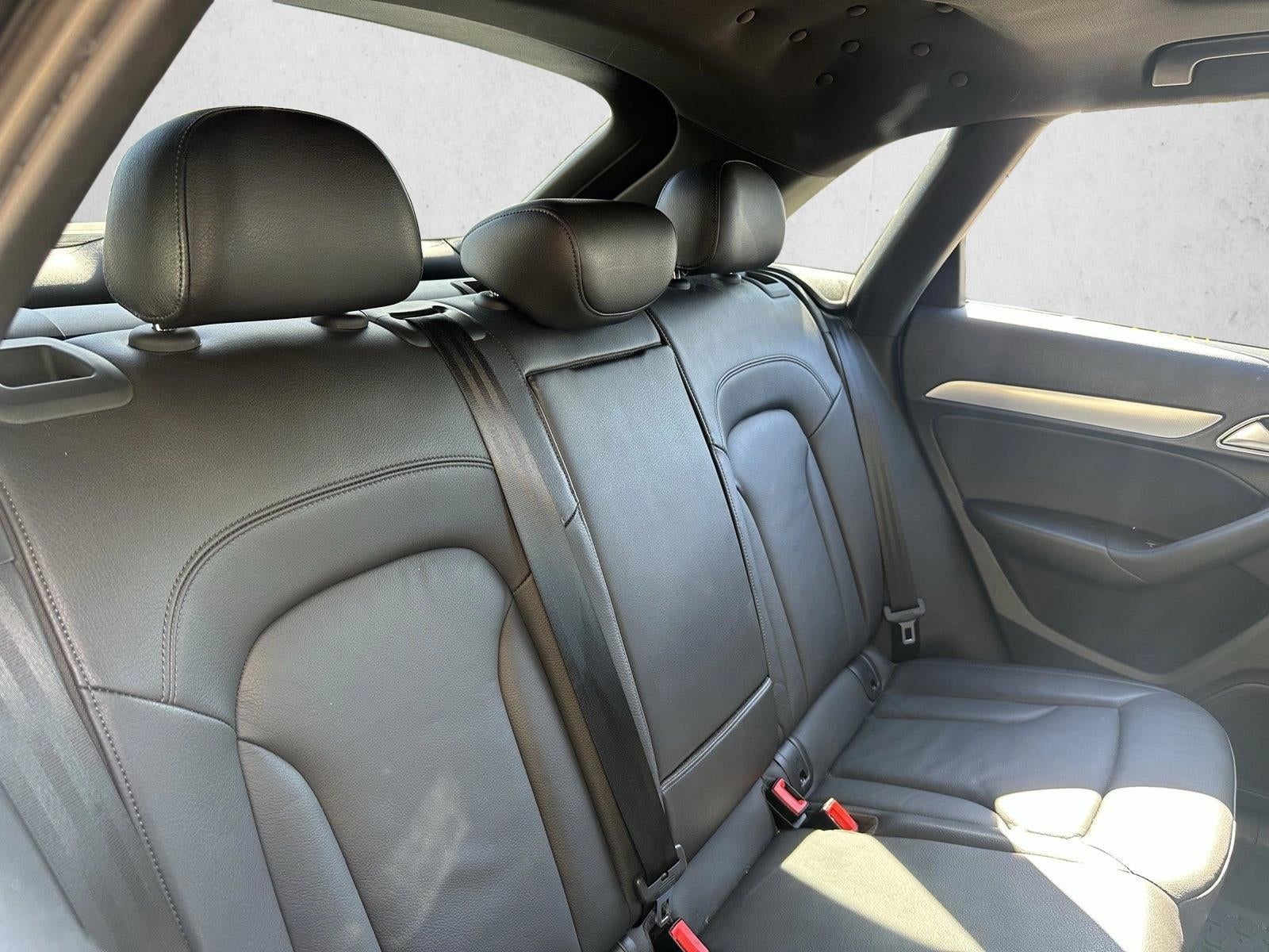 2018 Audi Q3 2.0 TFSI Premium FWD