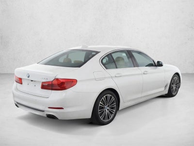 2019 BMW 540i Sedan