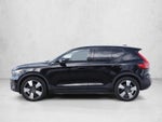 2021 Volvo XC40 T5 AWD Momentum