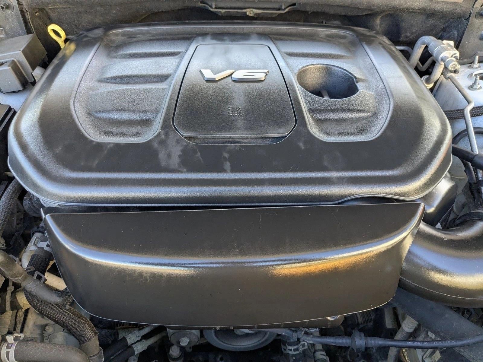 2017 Jeep Grand Cherokee Overland 4x2