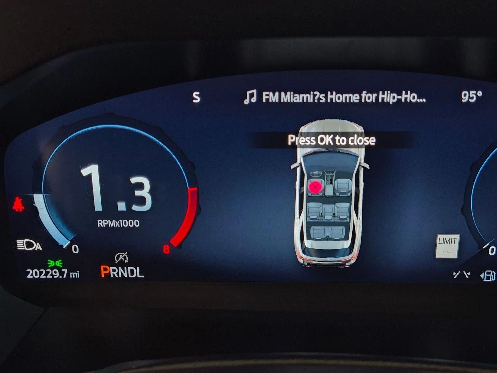 2025 Ford Explorer Active RWD