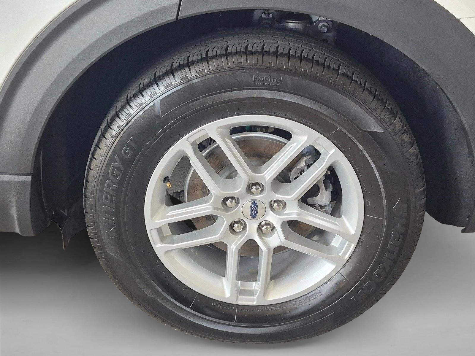 2025 Ford Explorer Active RWD