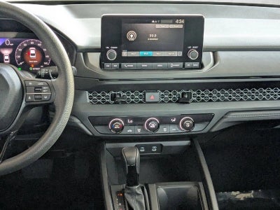 2023 Honda Accord Sedan LX CVT