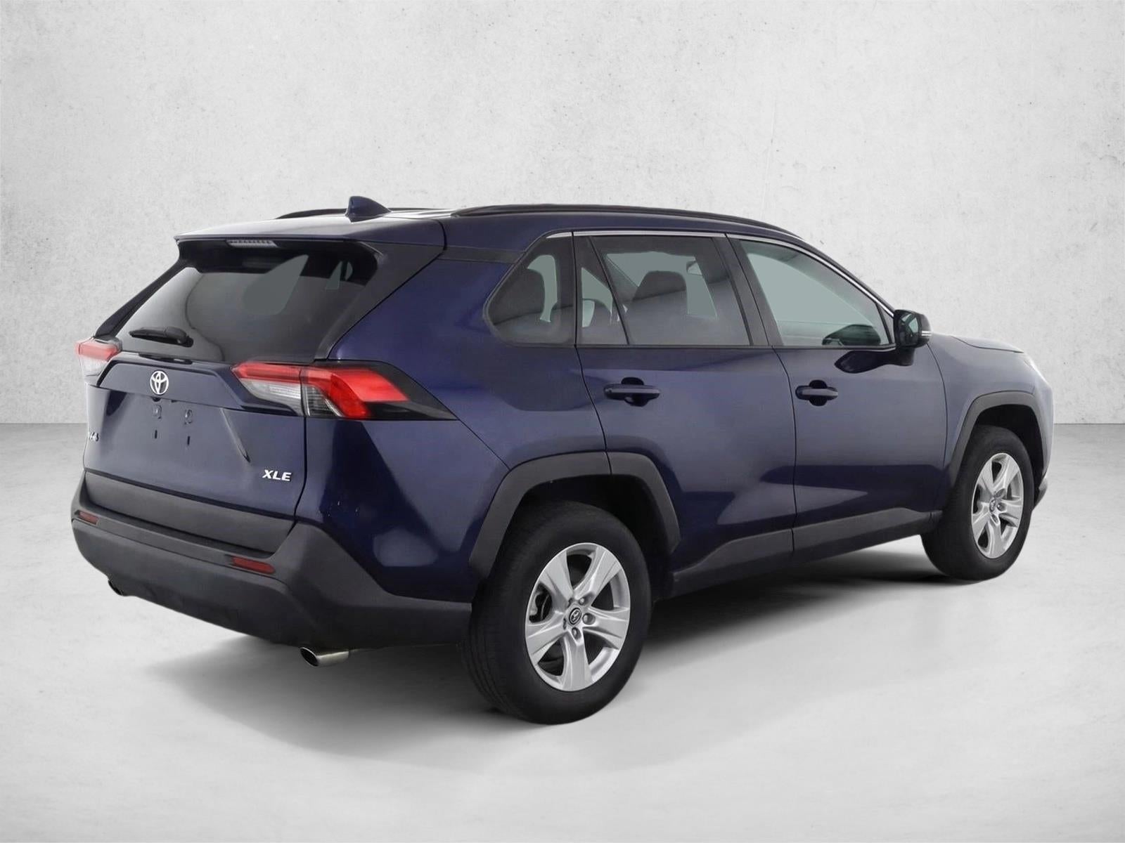 2020 Toyota RAV4 XLE FWD (GS)