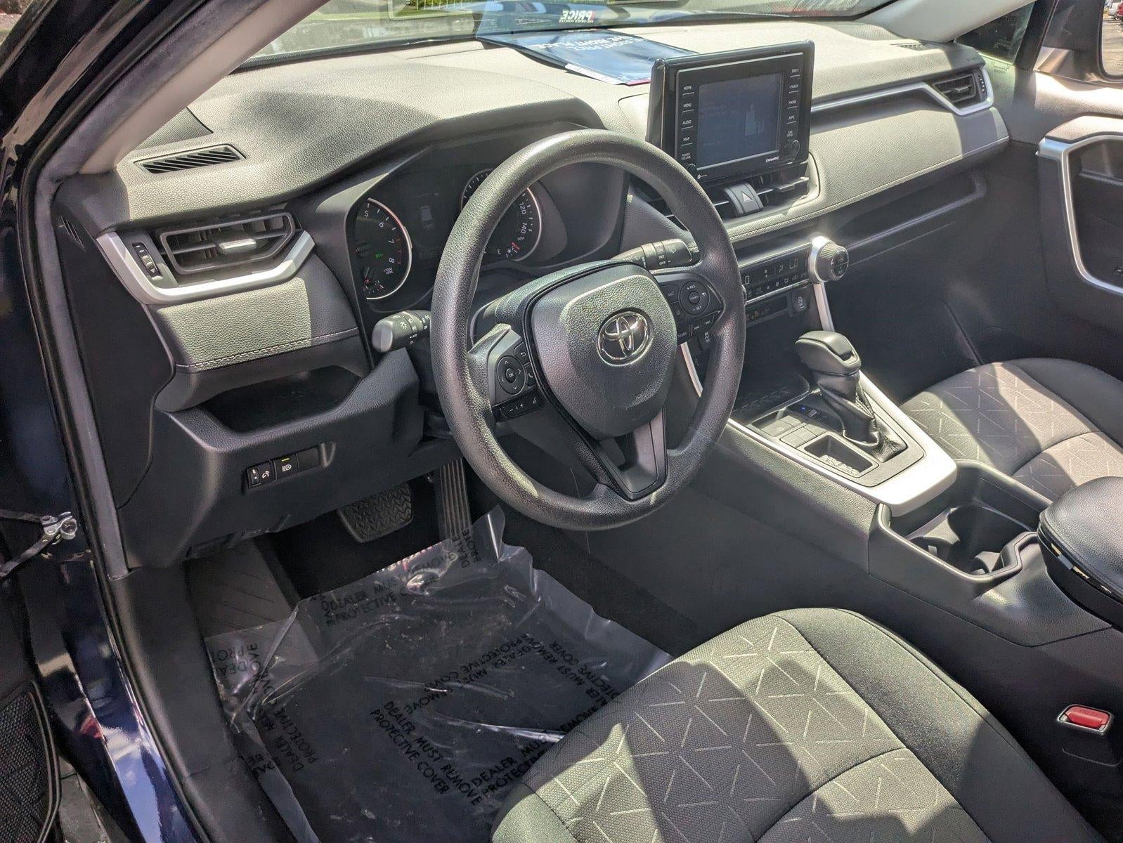 2020 Toyota RAV4 XLE FWD (GS)