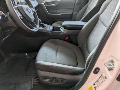 2024 Toyota RAV4 XLE FWD (Natl)
