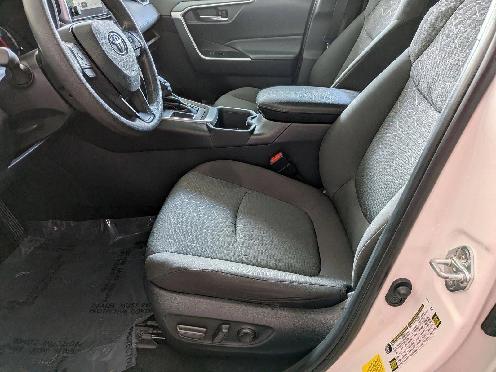 2024 Toyota RAV4 XLE FWD (Natl)