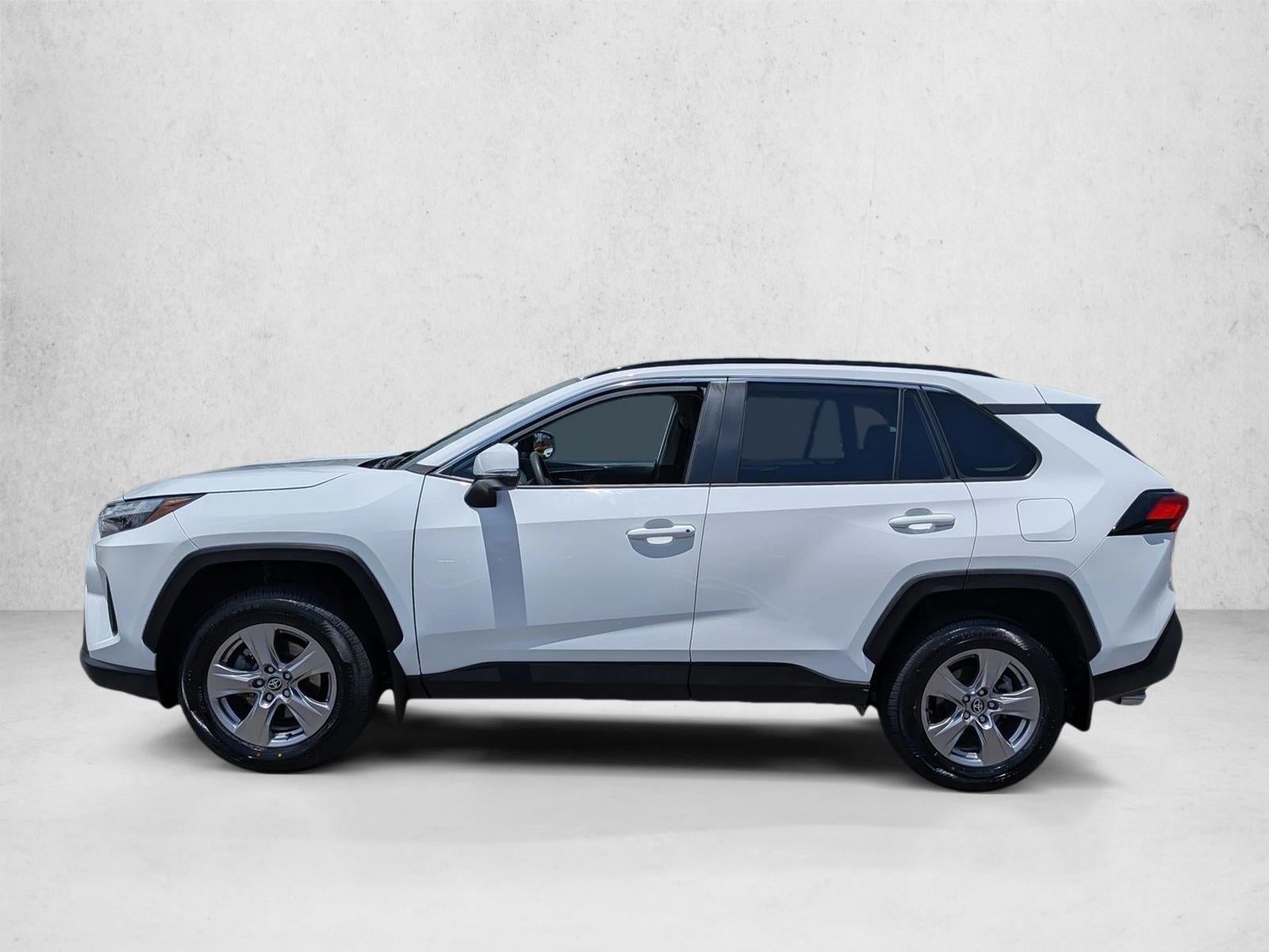 2024 Toyota RAV4 XLE FWD (Natl)