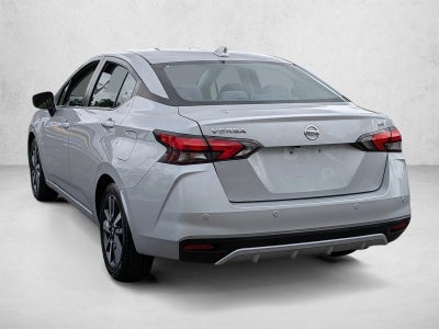 2021 Nissan Versa SV CVT