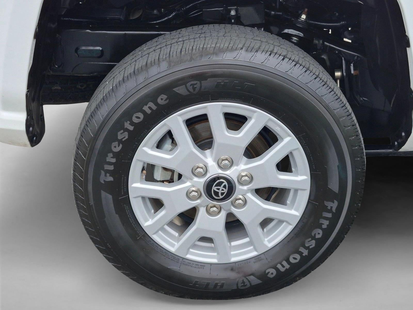2024 Toyota Tacoma 4WD 4WD SR5 Double Cab 5' Bed AT (Natl)