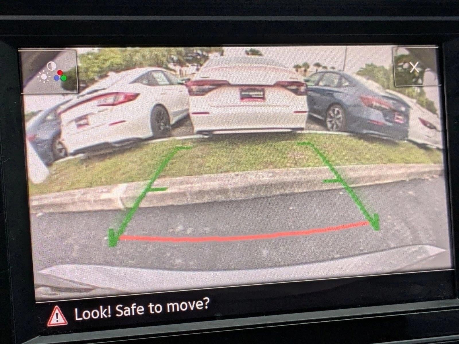 2023 Volkswagen Taos S 4MOTION *Ltd Avail*